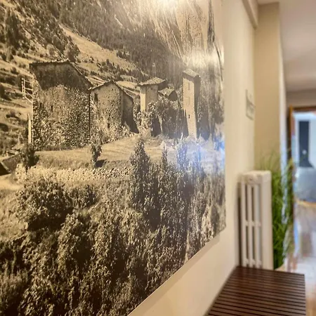 Cal Gatesques 1 Apartment Puigcerda
