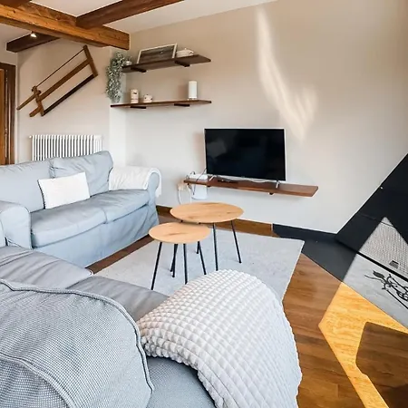 Apartment Cal Gatesques 1 *